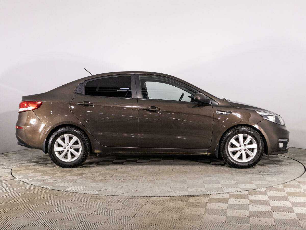 Купить Kia Rio, 2016, 130 000 км, фото №4