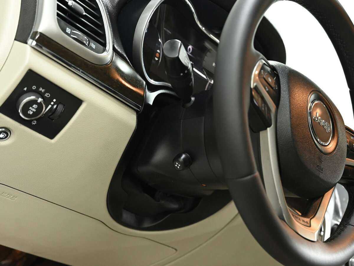 Купить Jeep Grand Cherokee, 2013, 168 000 км, фото №7