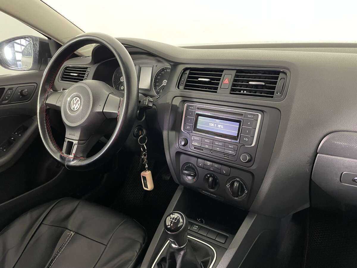 Купить Volkswagen Jetta, 2014, 175 810 км, фото №11