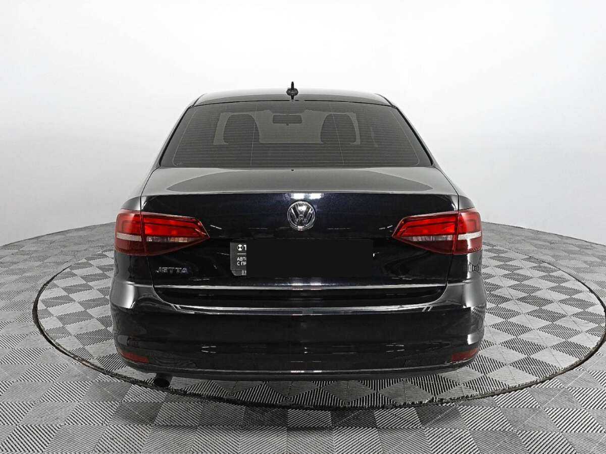Купить Volkswagen Jetta, 2018, 122 680 км, фото №5