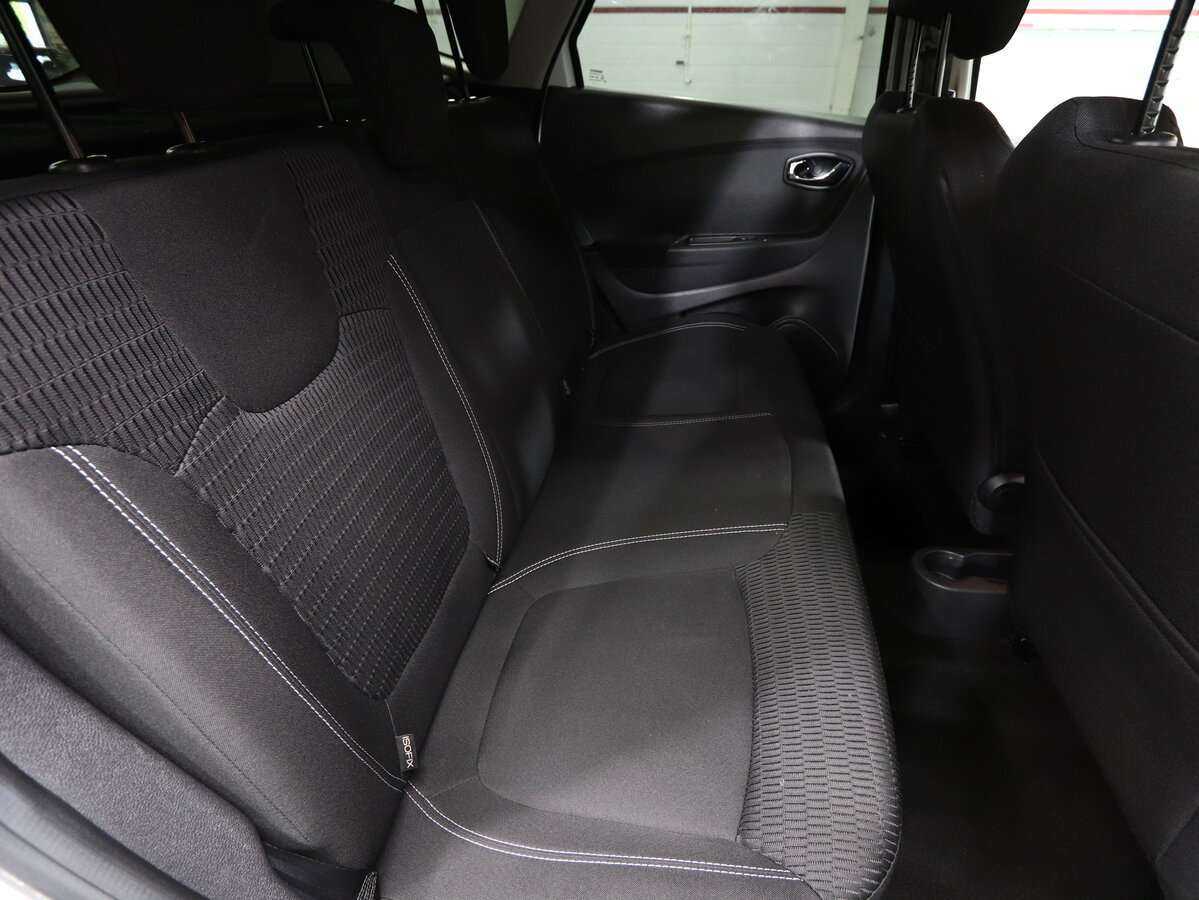 Купить Renault Kaptur, 2017, 148 000 км, фото №10