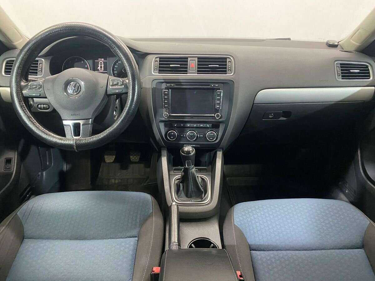 Купить Volkswagen Jetta, 2013, 125 800 км, фото №10