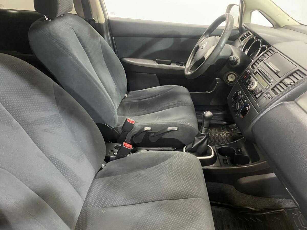 Купить Nissan Tiida, 2013, 211 000 км, фото №10