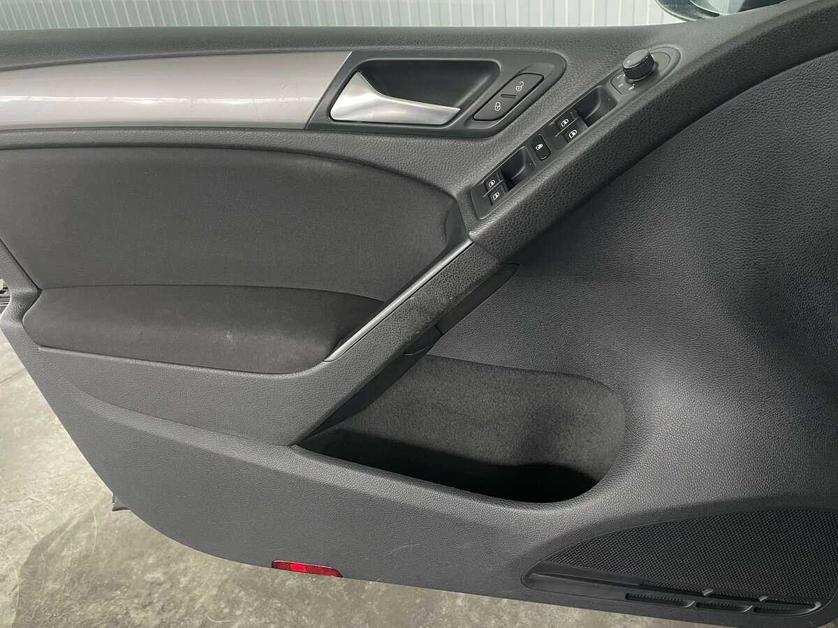 Купить Volkswagen Golf, 2012, 234 848 км, фото №20