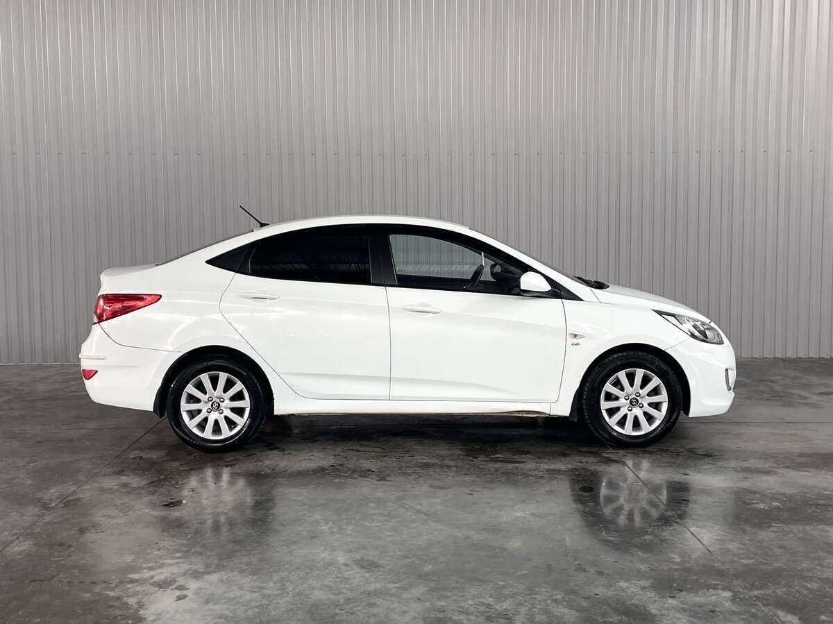 Купить Hyundai Solaris, 2013, 203 406 км, фото №4