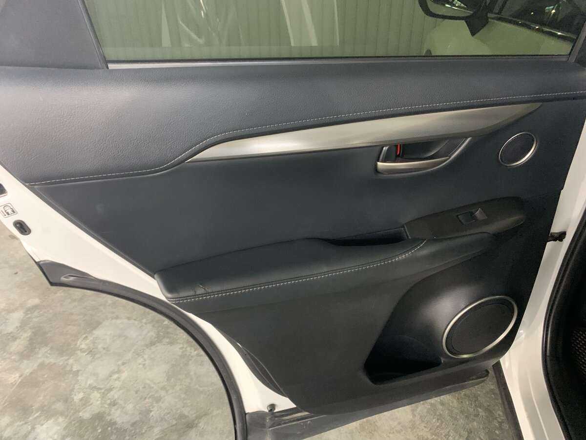 Купить Lexus NX 200, 2014, 131 374 км, фото №18