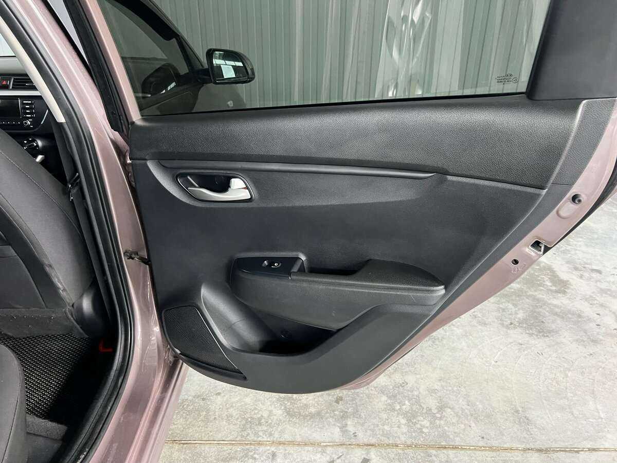 Купить Kia Rio, 2018, 99 396 км, фото №19