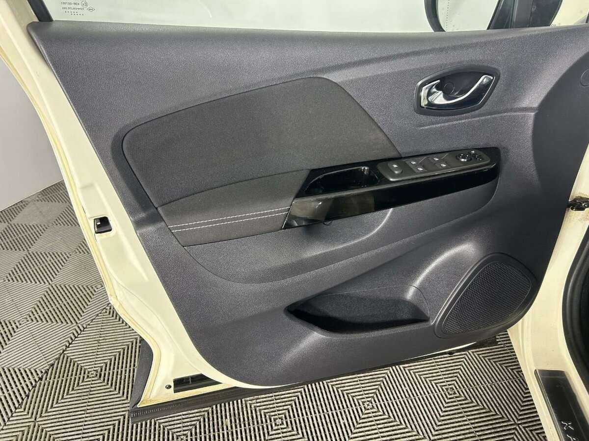 Купить Renault Kaptur, 2019, 37 500 км, фото №8