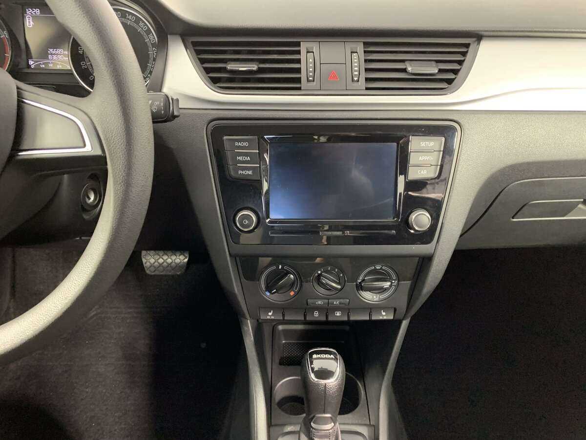 Купить Skoda Rapid, 2019, 83 260 км, фото №12