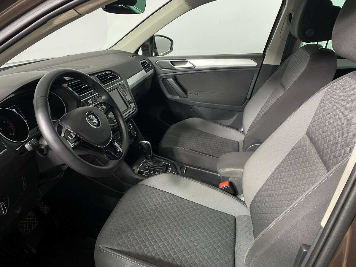 Купить Volkswagen Tiguan, 2017, 86 330 км, фото №10