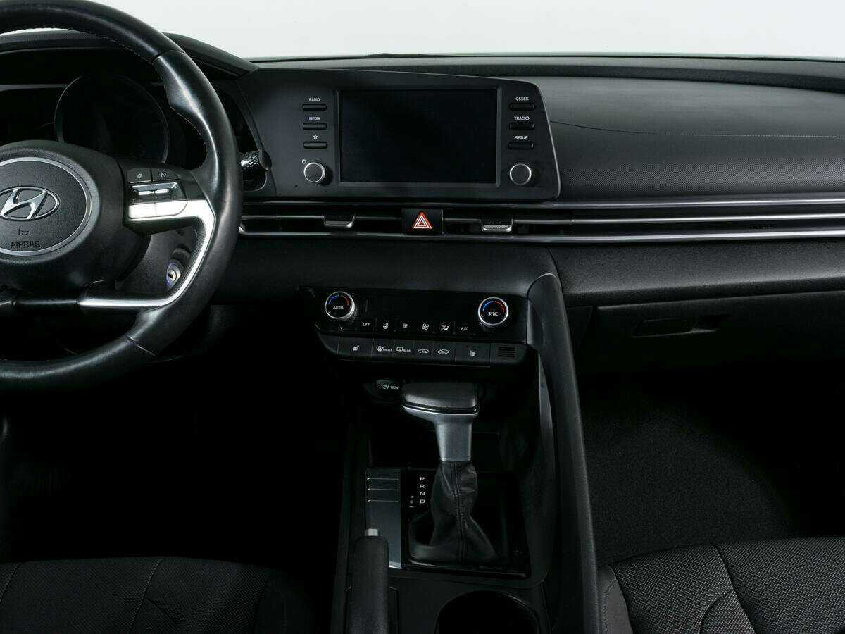 Купить Hyundai Elantra, 2021, 64 500 км, фото №8