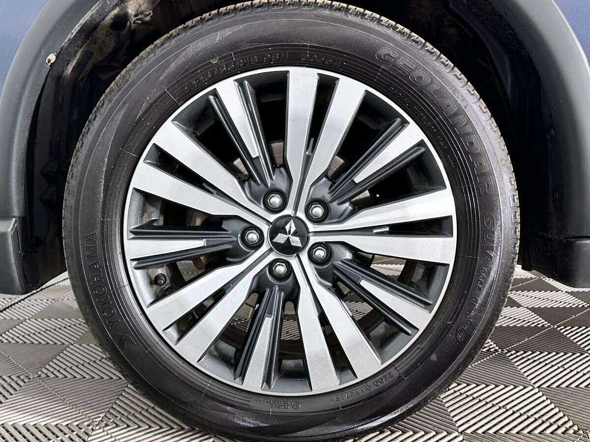 Купить Mitsubishi Outlander, 2019, 142 971 км, фото №8