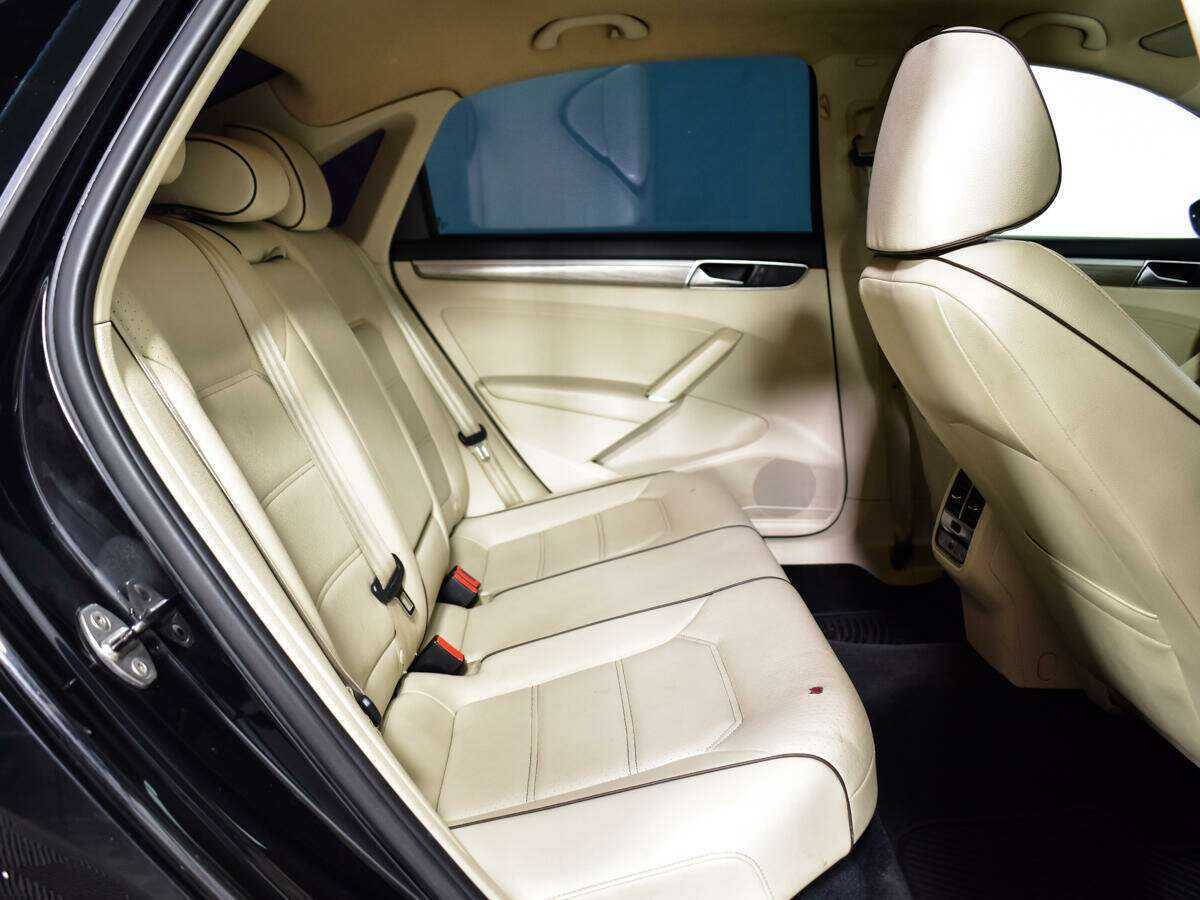 Купить Volkswagen Passat, 2016, 165 000 км, фото №10