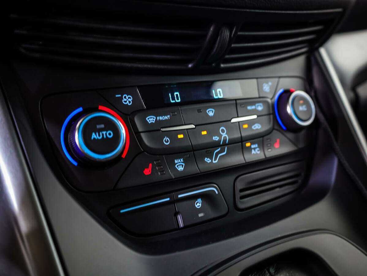 Купить Ford Kuga, 2017, 119 184 км, фото №13