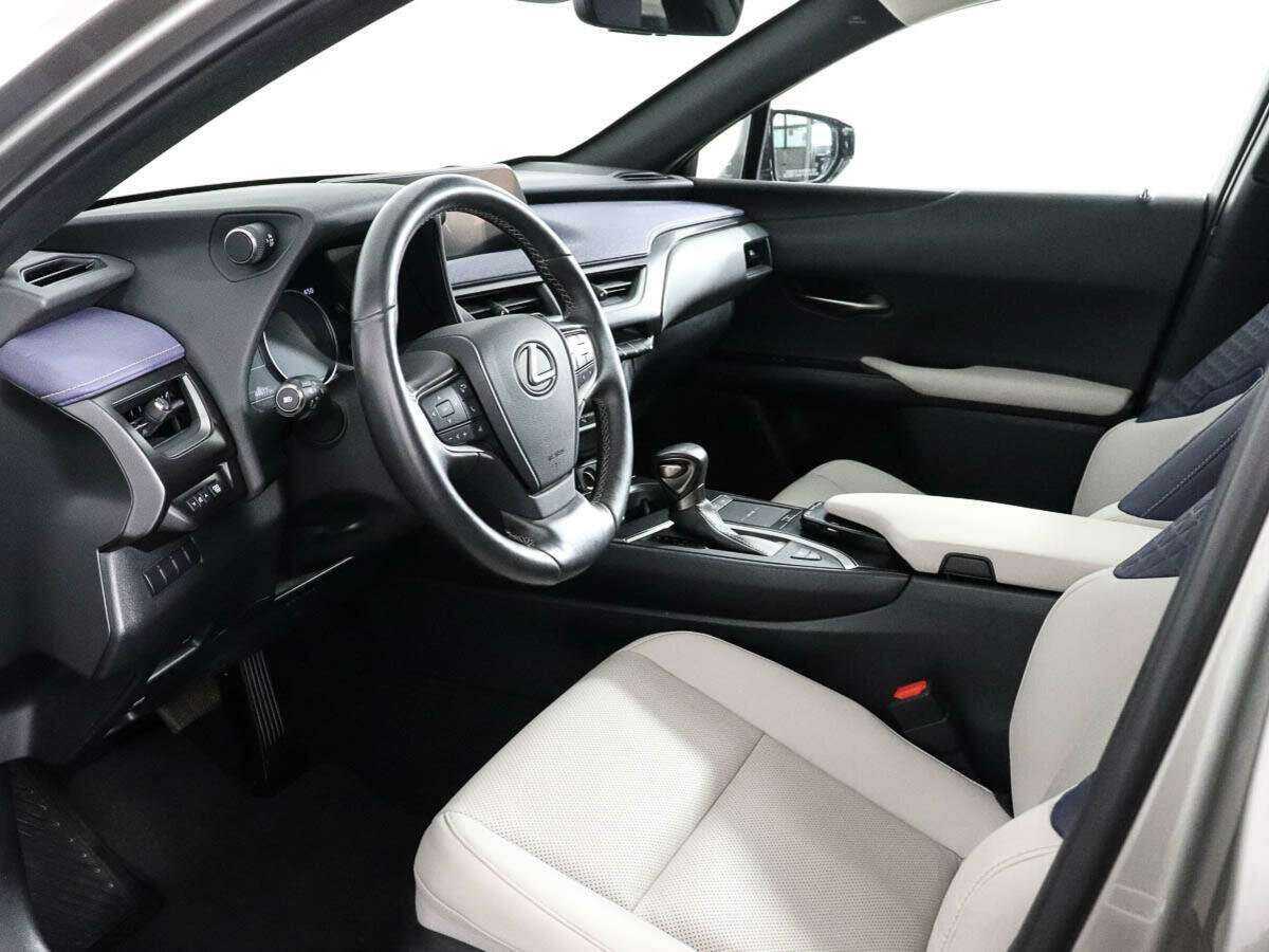 Купить Lexus UX 250h, 2019, 44 617 км, фото №8