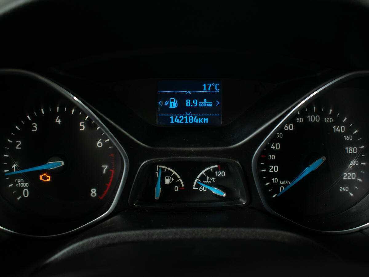 Купить Ford Focus, 2017, 142 182 км, фото №11