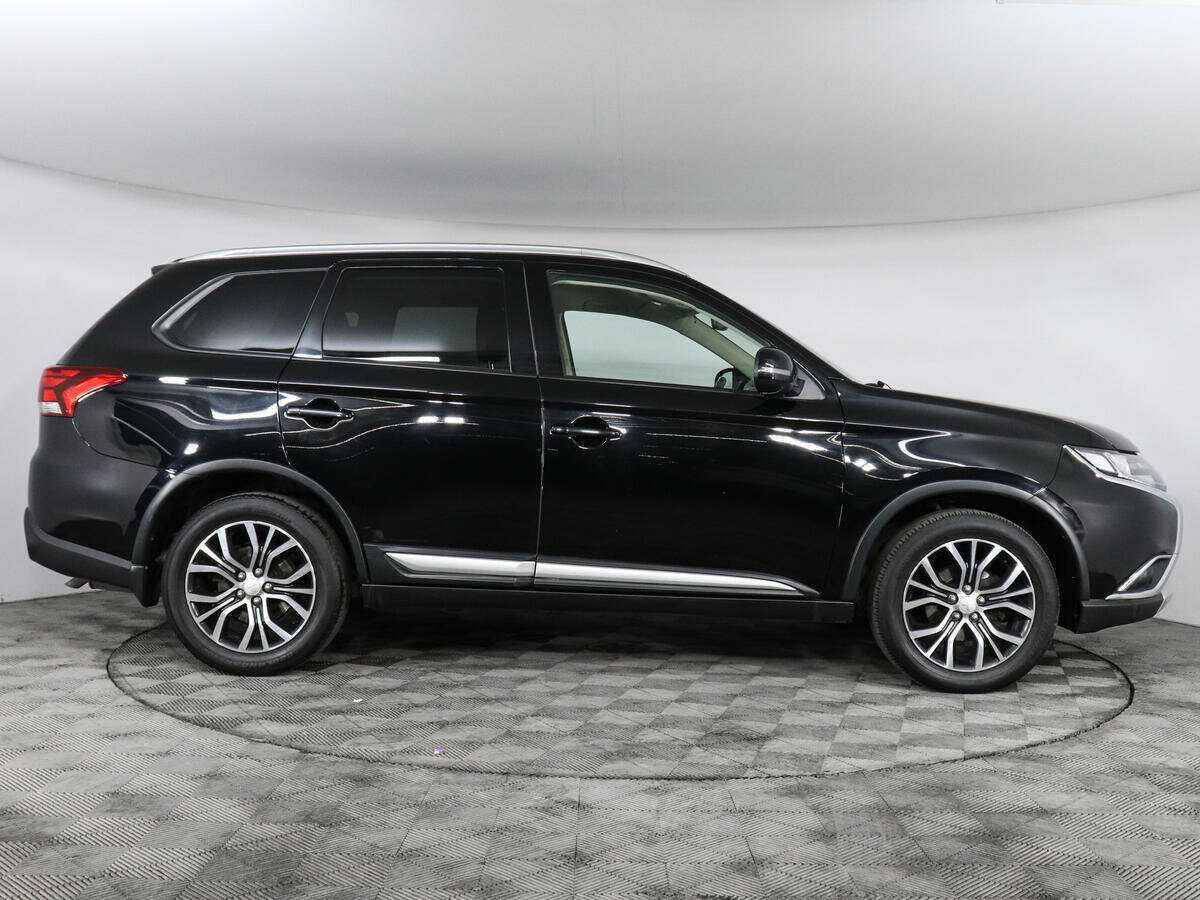 Купить Mitsubishi Outlander, 2018, 146 078 км, фото №4