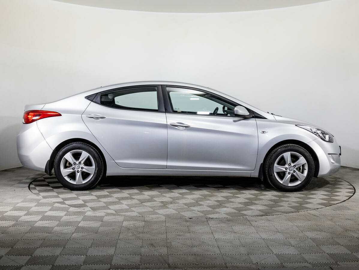 Купить Hyundai Elantra, 2013, 79 546 км, фото №4