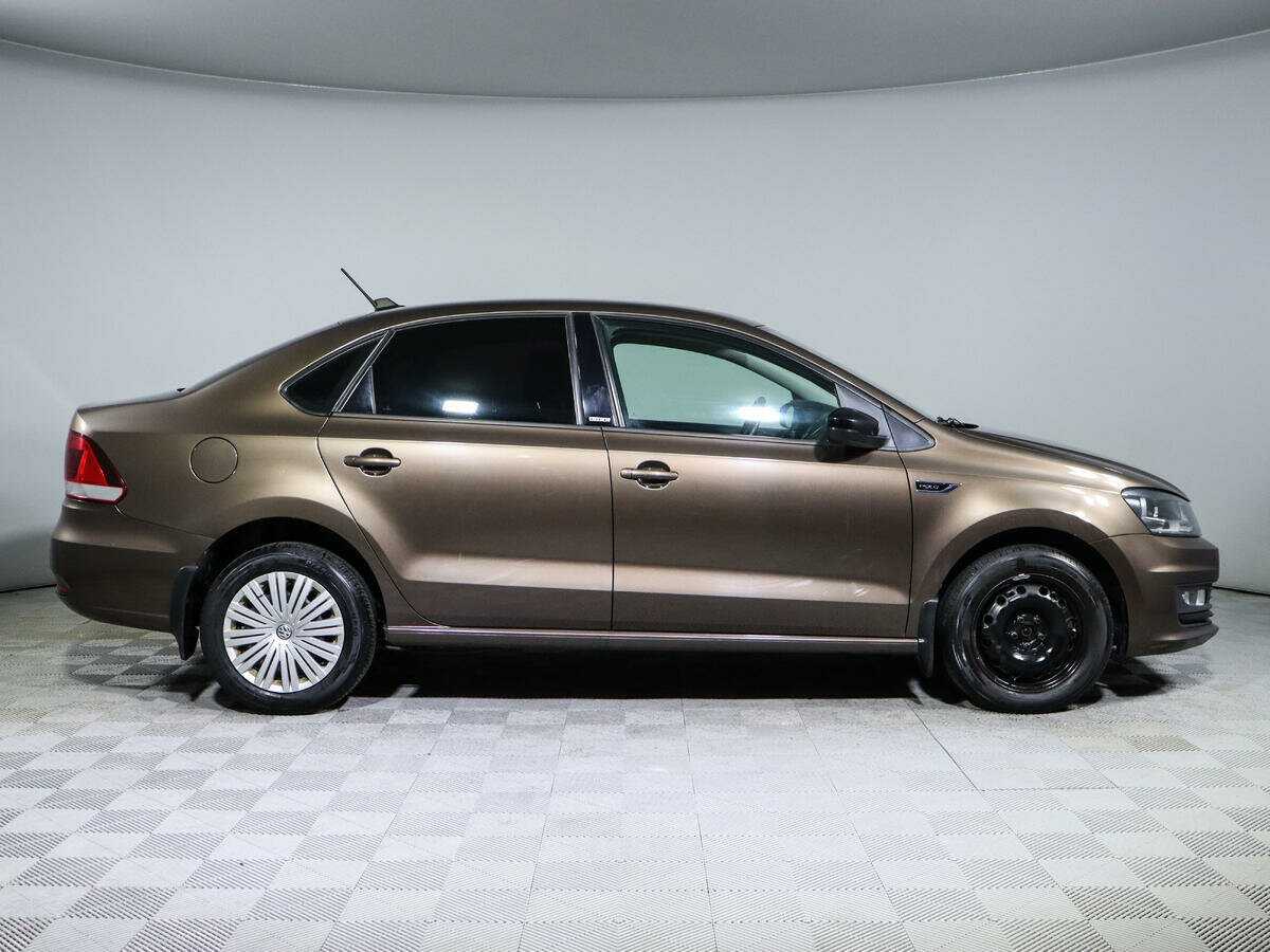 Купить Volkswagen Polo, 2017, 97 759 км, фото №4