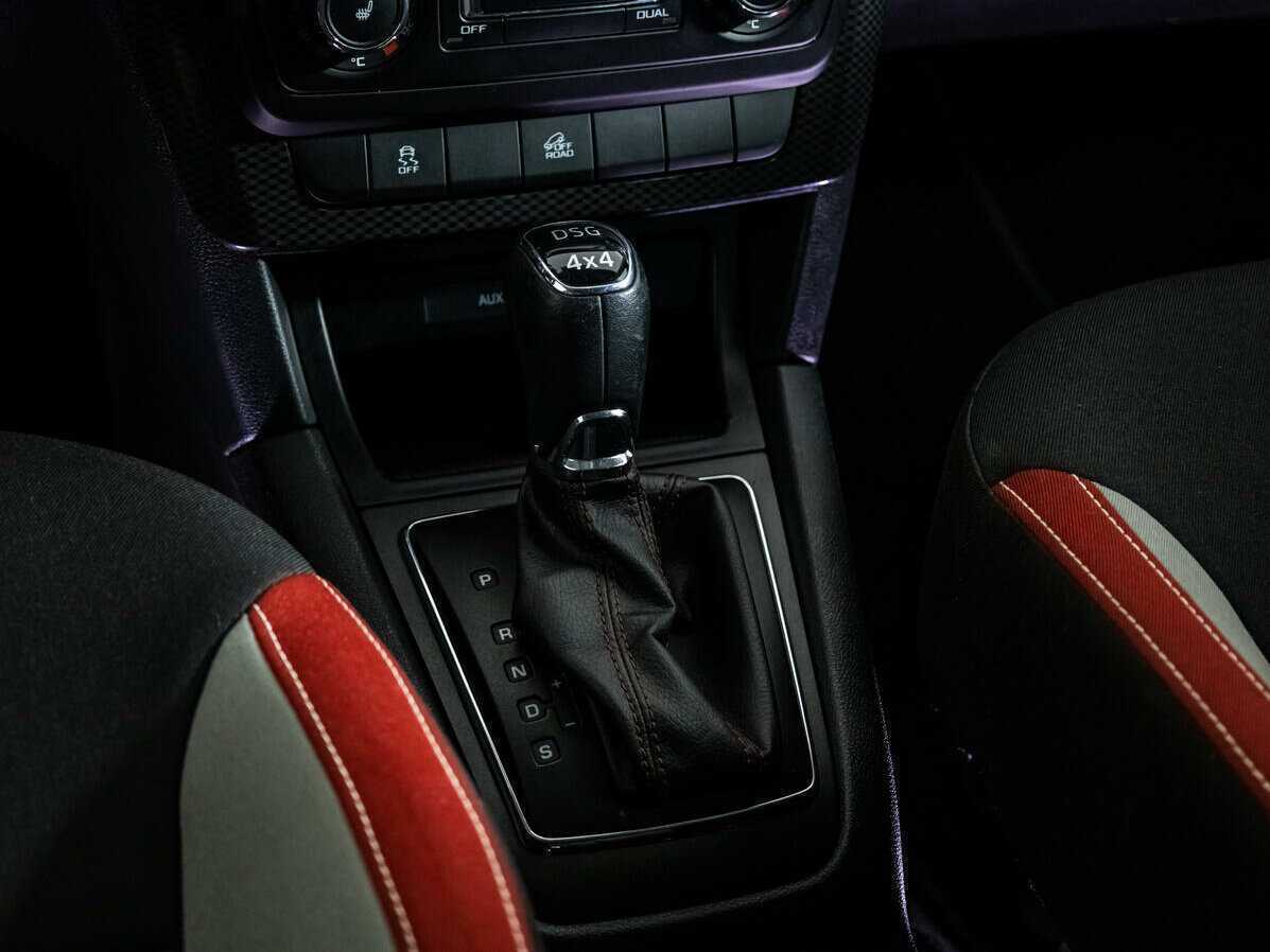 Купить Skoda Yeti, 2017, 100 100 км, фото №15