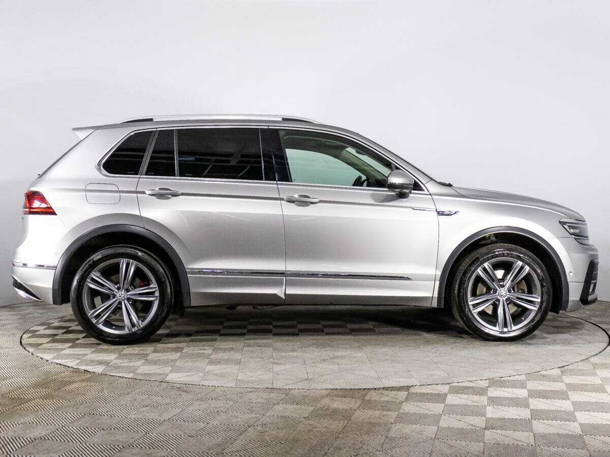 Купить Volkswagen Tiguan, 2018, 193 133 км, фото №4