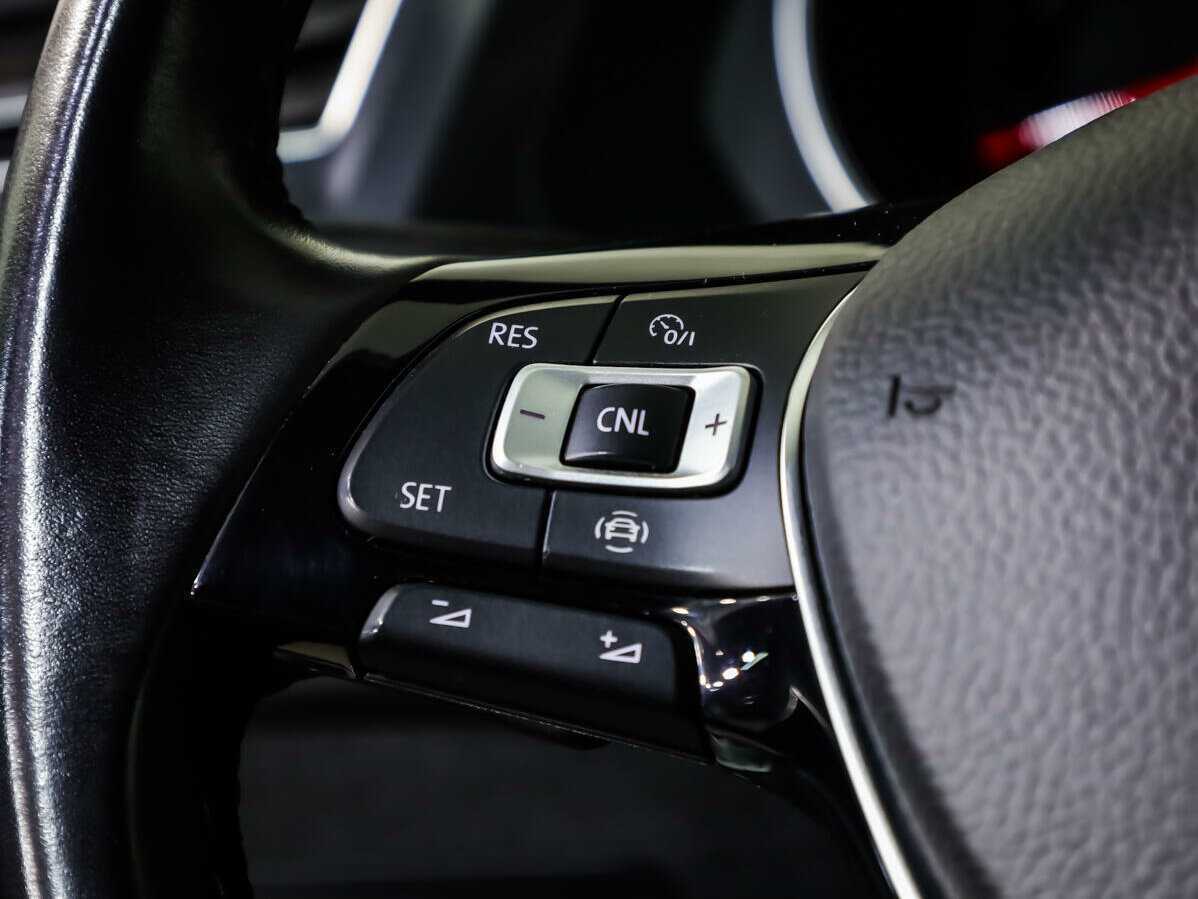 Купить Volkswagen Tiguan, 2019, 74 198 км, фото №19