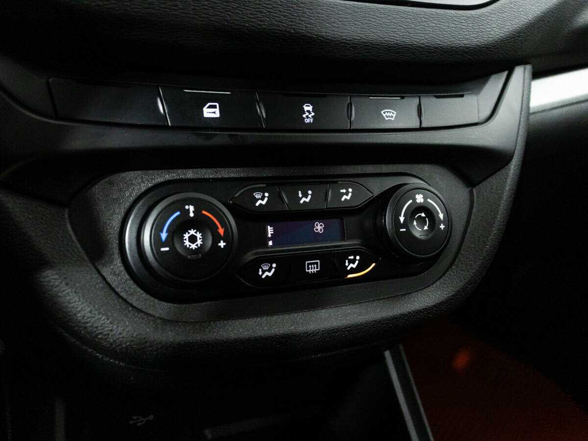 Купить Lada (ВАЗ) Vesta, 2020, 81 373 км, фото №15