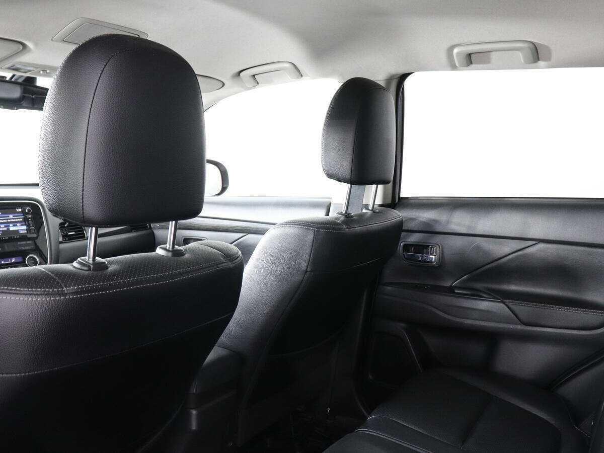 Купить Mitsubishi Outlander, 2016, 87 241 км, фото №12