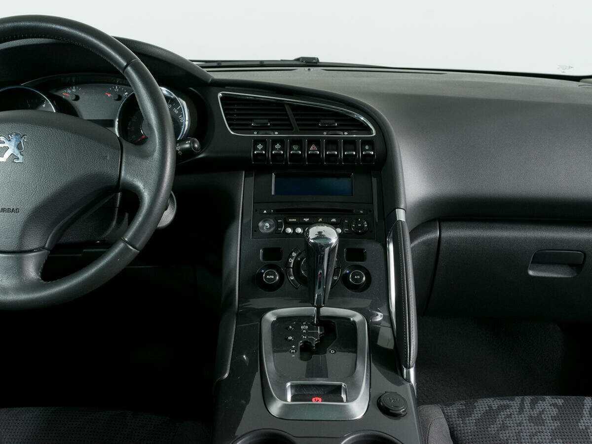 Купить Peugeot 3008, 2012, 223 670 км, фото №10