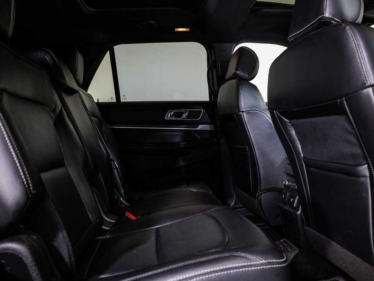Купить Ford Explorer, 2015, 184 902 км, фото №11