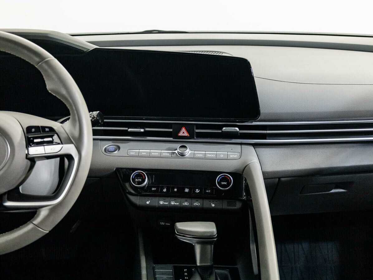 Купить Hyundai Elantra, 2021, 55 478 км, фото №13