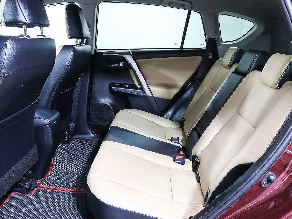 Купить Toyota RAV4, 2018, 87 700 км, фото №9