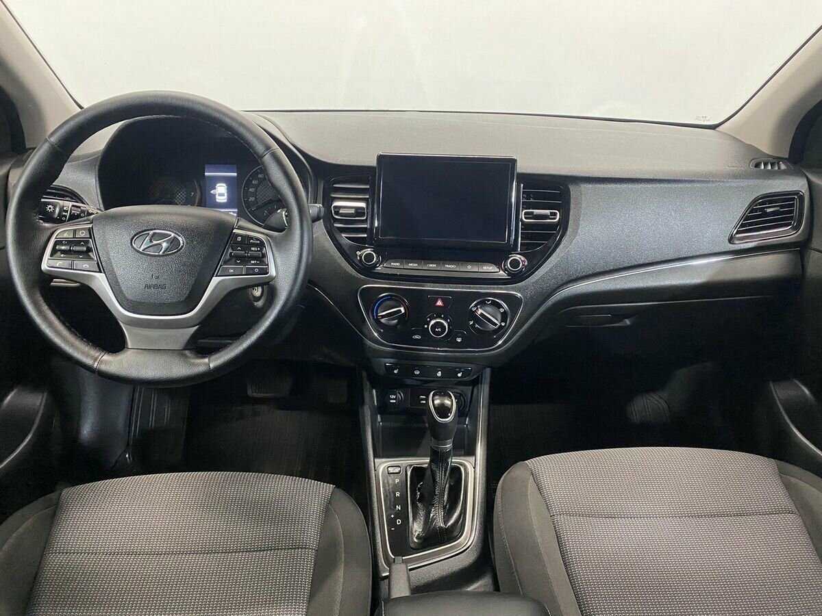 Купить Hyundai Solaris, 2022, 15 347 км, фото №9