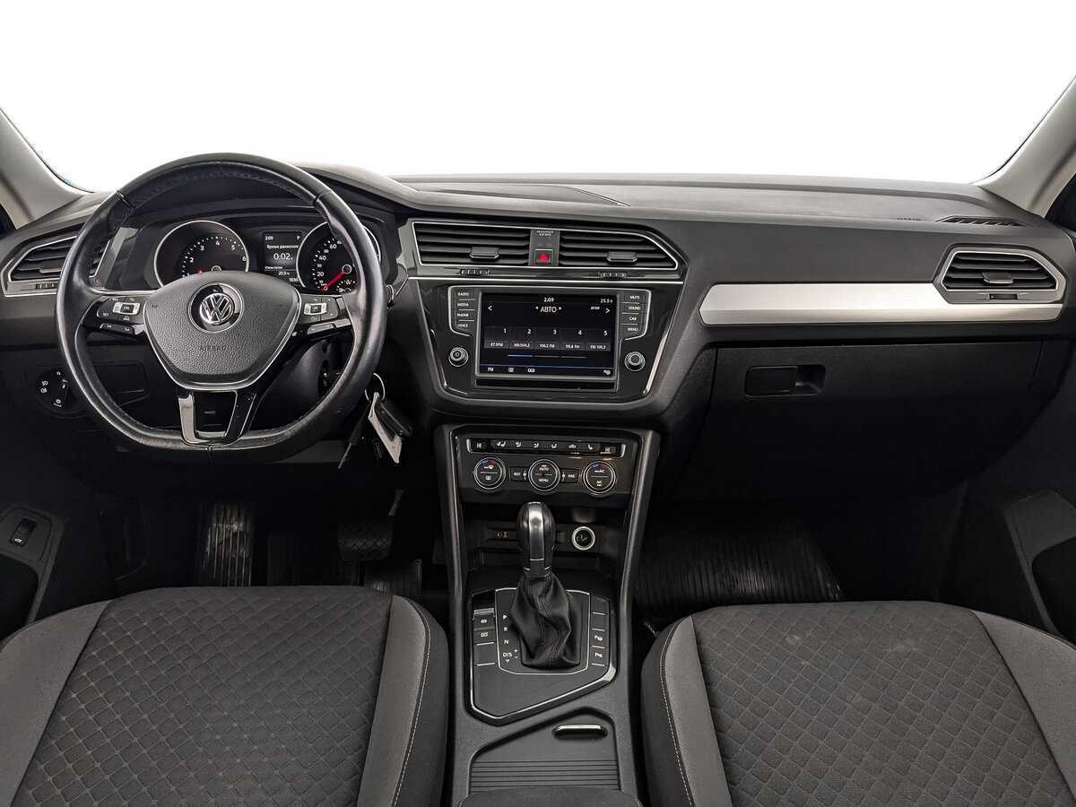 Купить Volkswagen Tiguan, 2017, 70 084 км, фото №10