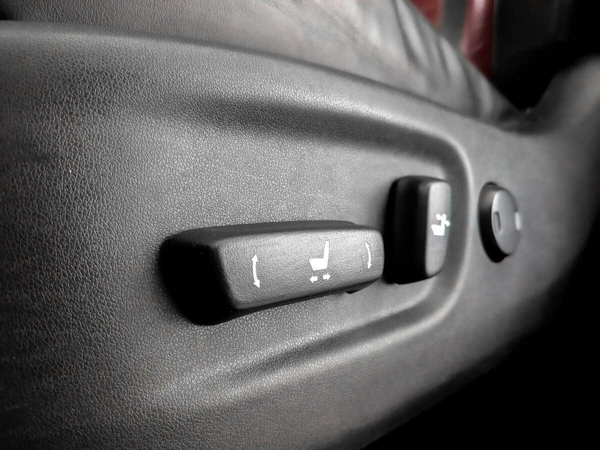 Купить Lexus NX 200t, 2015, 177 844 км, фото №17