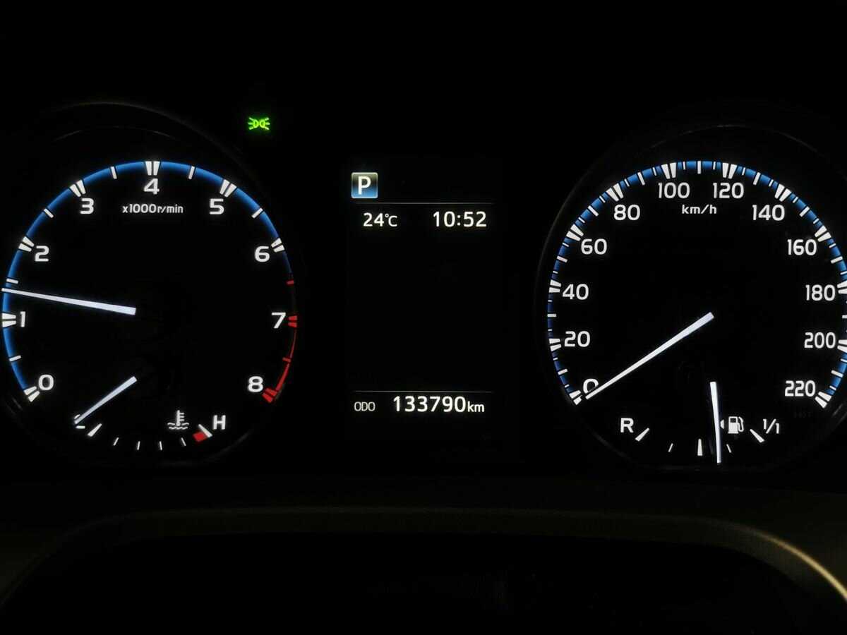 Купить Toyota RAV4, 2018, 133 788 км, фото №15