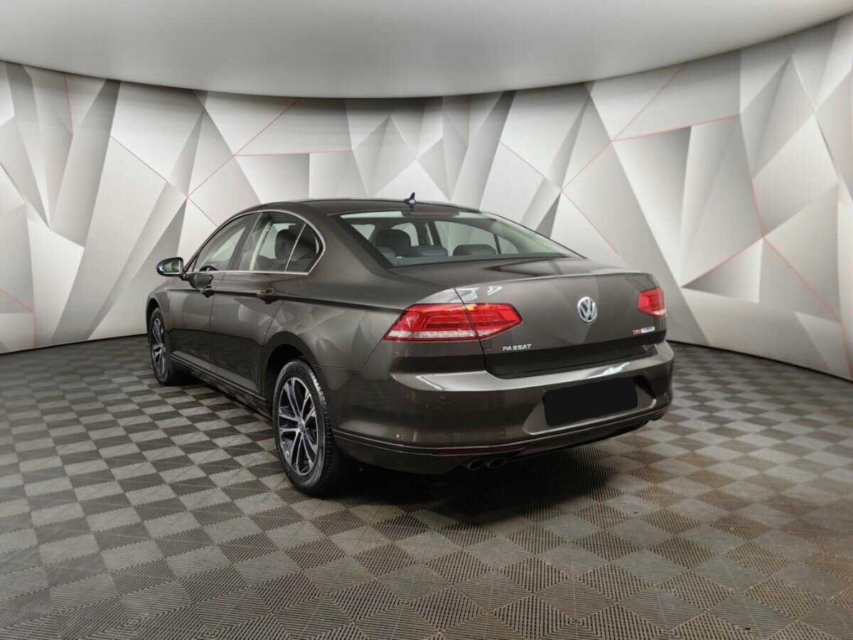 Купить Volkswagen Passat, 2017, 50 341 км, фото №4