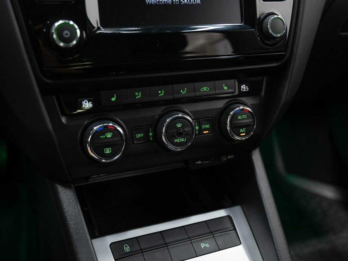 Купить Skoda Octavia, 2016, 147 000 км, фото №18