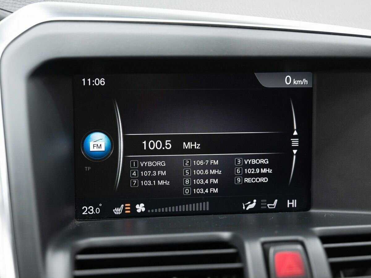 Купить Volvo XC60, 2017, 100 800 км, фото №23