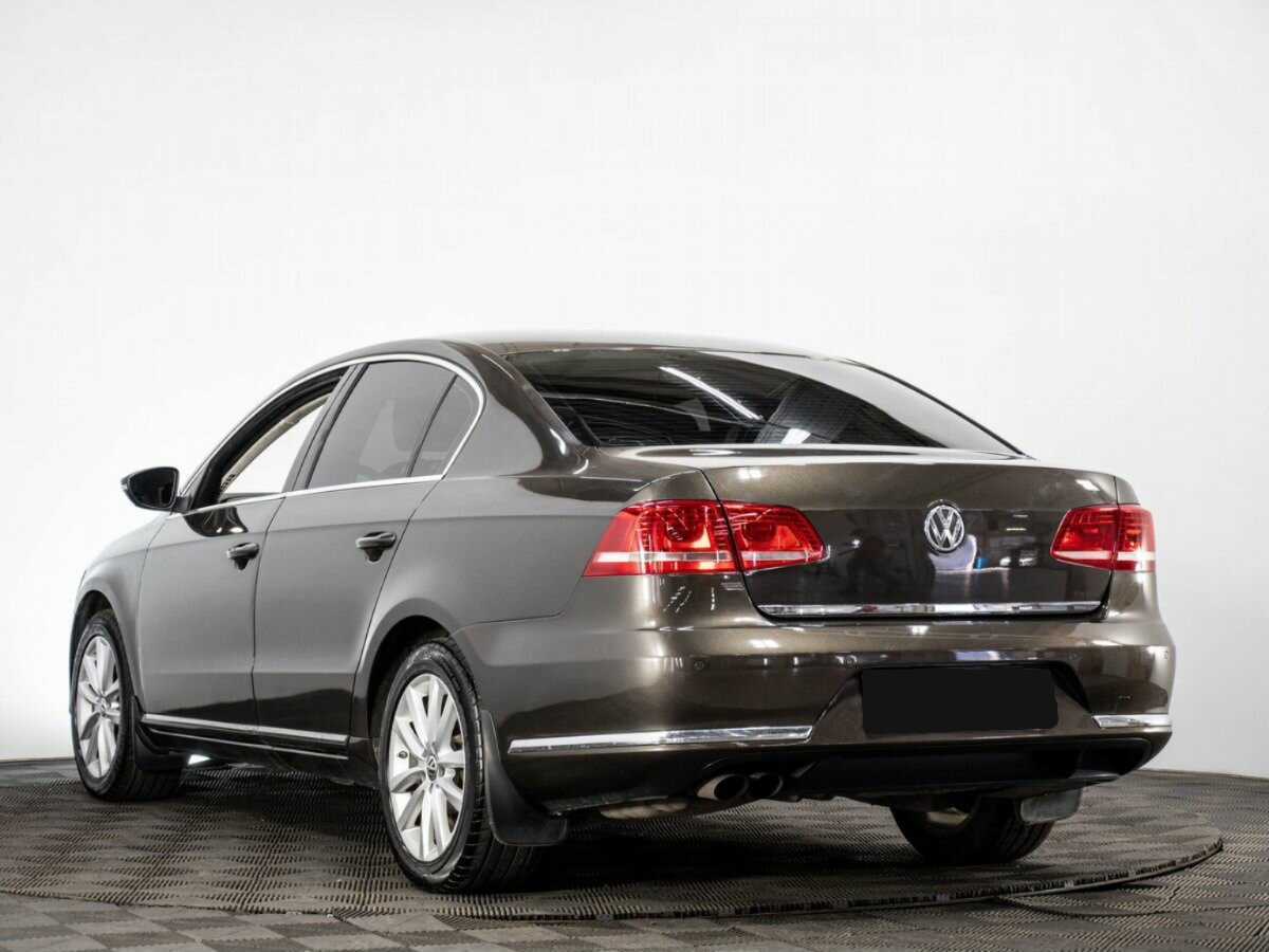 Купить Volkswagen Passat, 2012, 215 000 км, фото №6