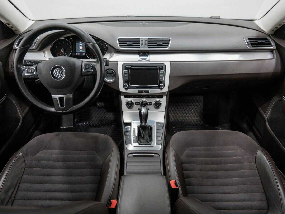Купить Volkswagen Passat, 2012, 215 000 км, фото №11