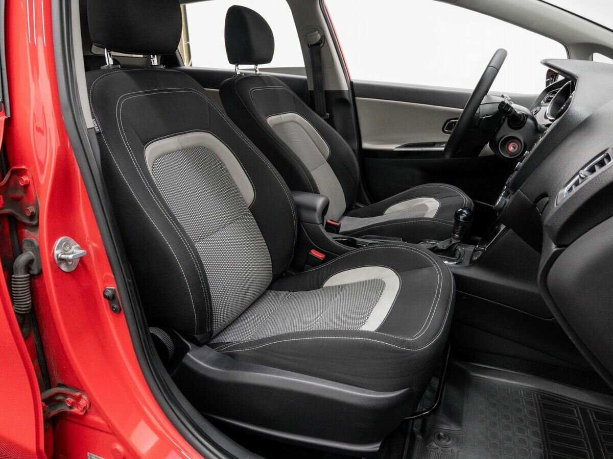 Купить Kia Ceed, 2014, 196 212 км, фото №9