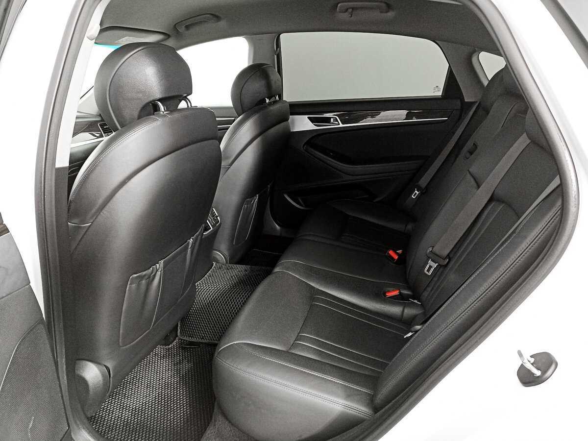 Купить Hyundai Genesis, 2016, 137 465 км, фото №10