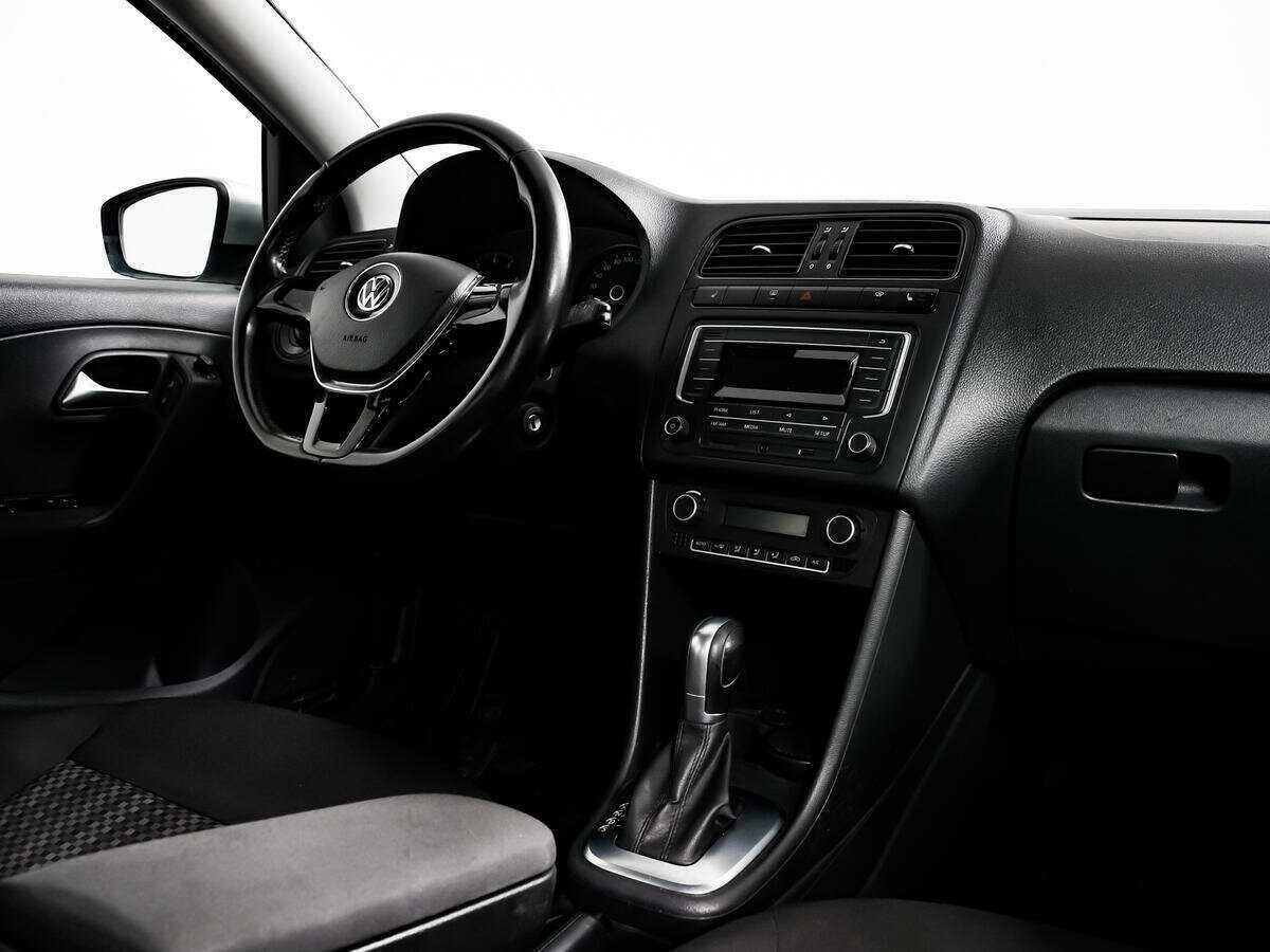 Купить Volkswagen Polo, 2018, 105 224 км, фото №9
