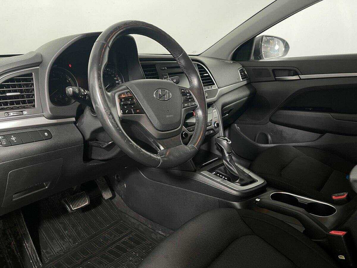 Купить Hyundai Elantra, 2018, 192 691 км, фото №13