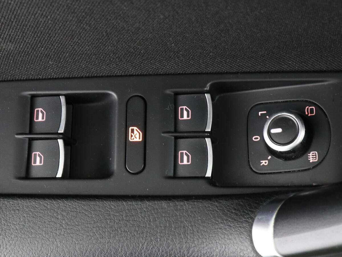 Купить Volkswagen Passat, 2014, 151 373 км, фото №14