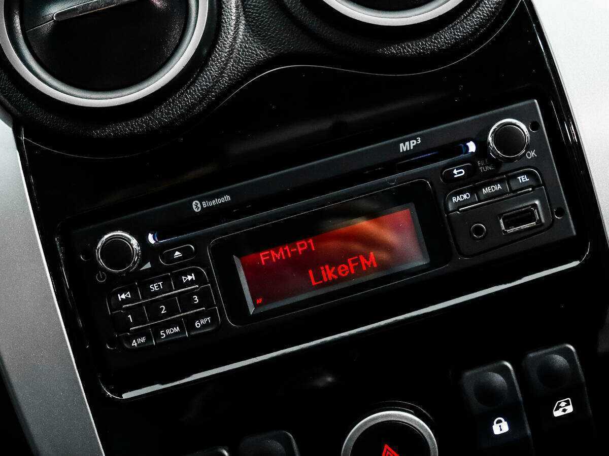 Купить Lada (ВАЗ) Largus Cross, 2015, 175 547 км, фото №13