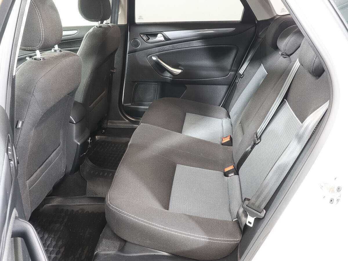 Купить Ford Mondeo, 2013, 155 977 км, фото №10