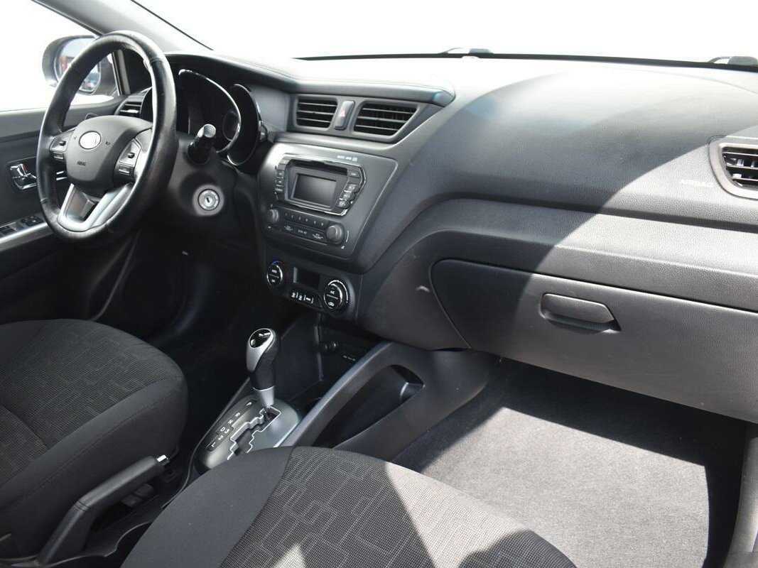 Купить Kia Rio 4-speed, 2012, 135 149 км, фото №7