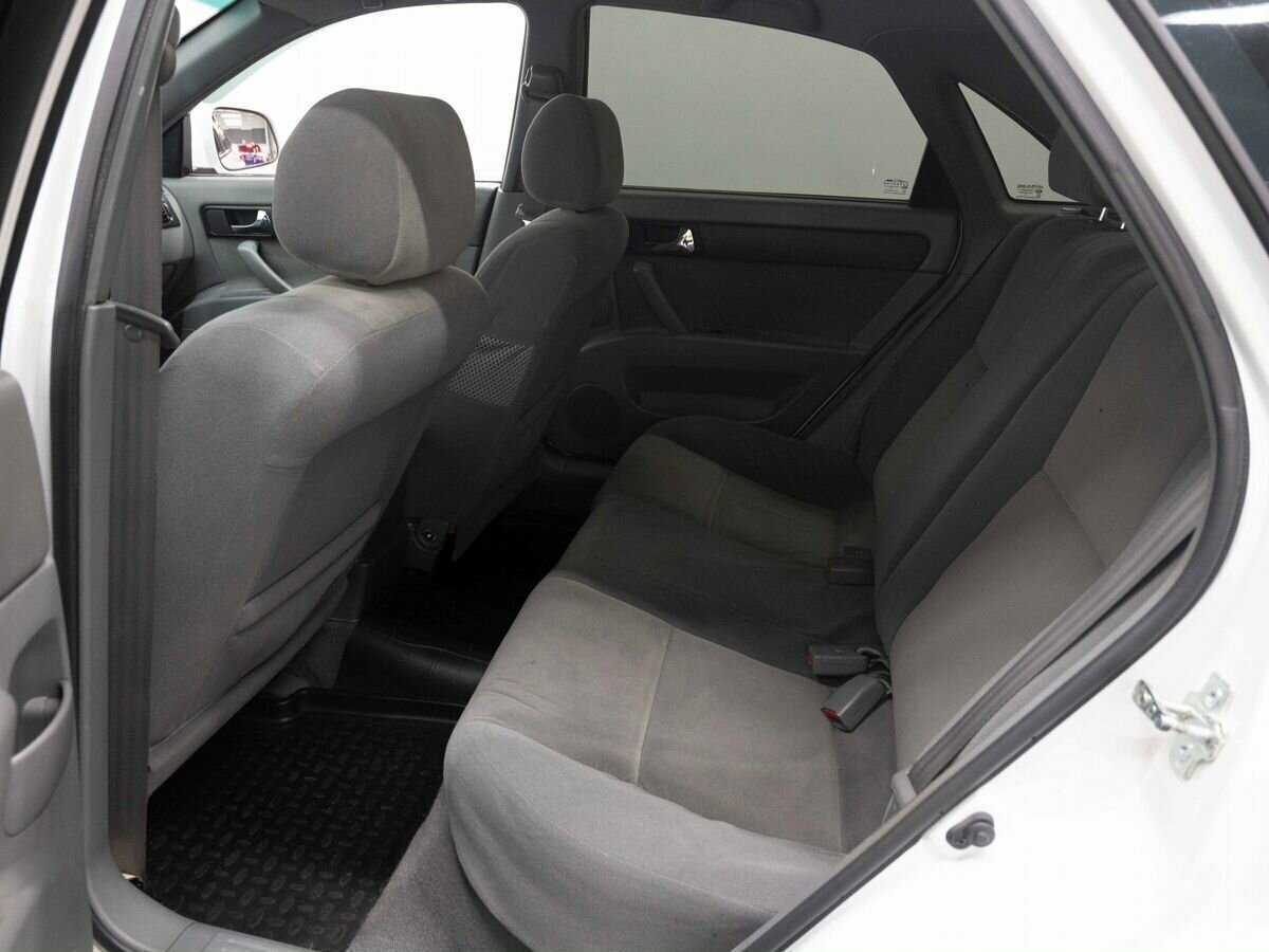 Купить Daewoo Gentra, 2013, 204 863 км, фото №10